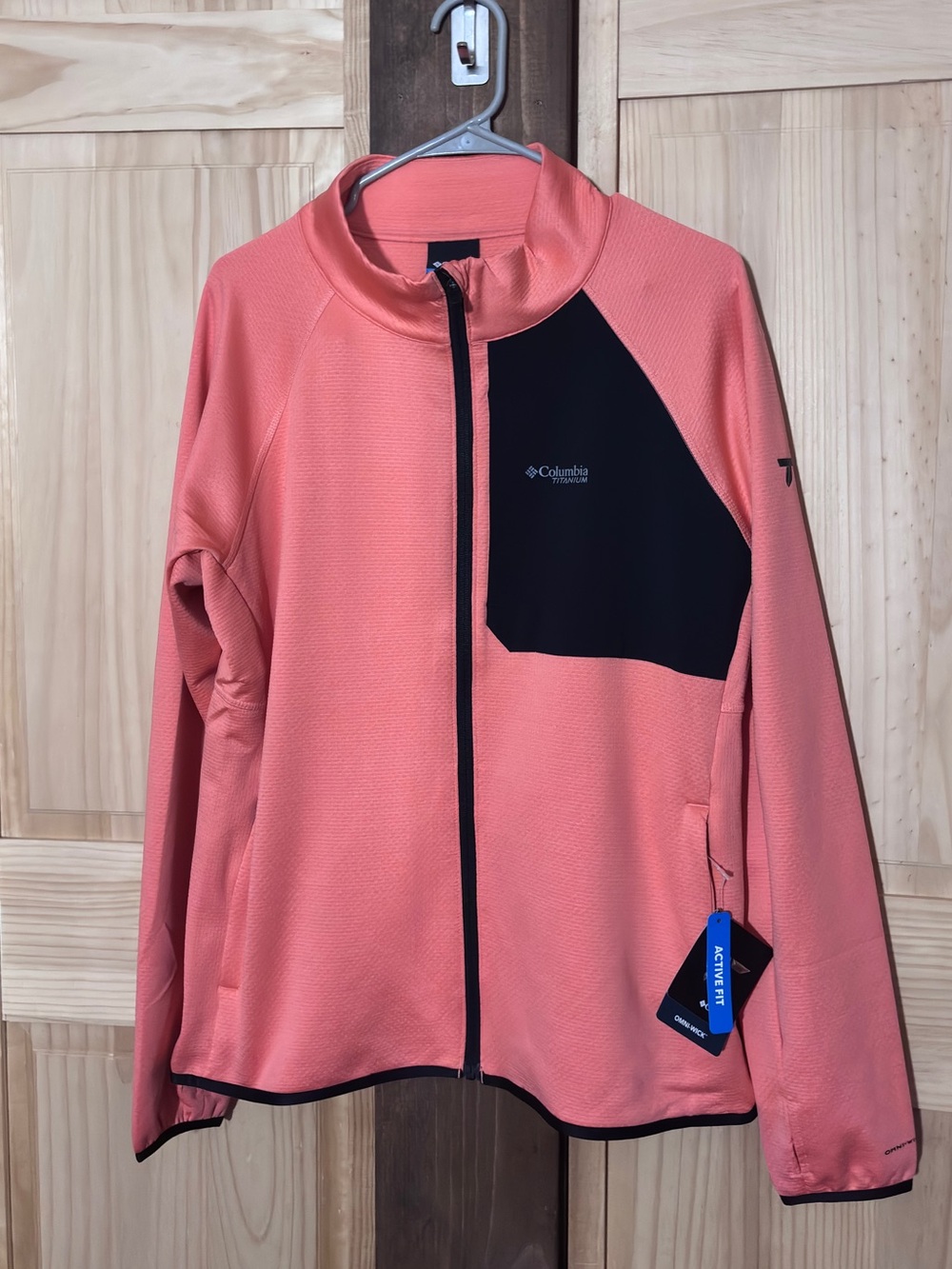 Columbia Coral Full-Zip Utility Jacket with Black Chest Panel